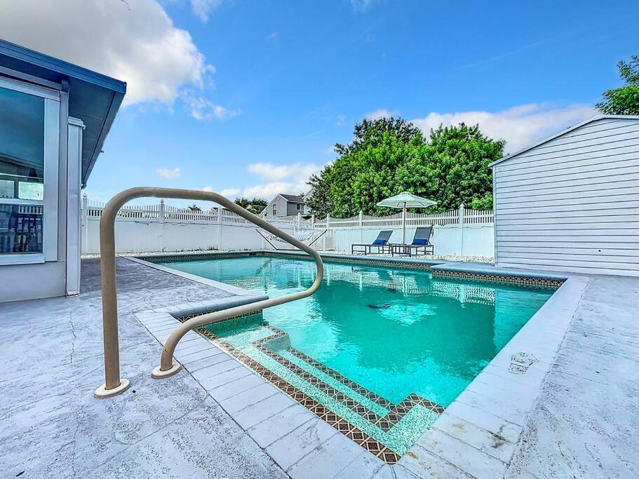 Poolside Paradise Near Siesta Key Beach Sarasota Exteriör bild