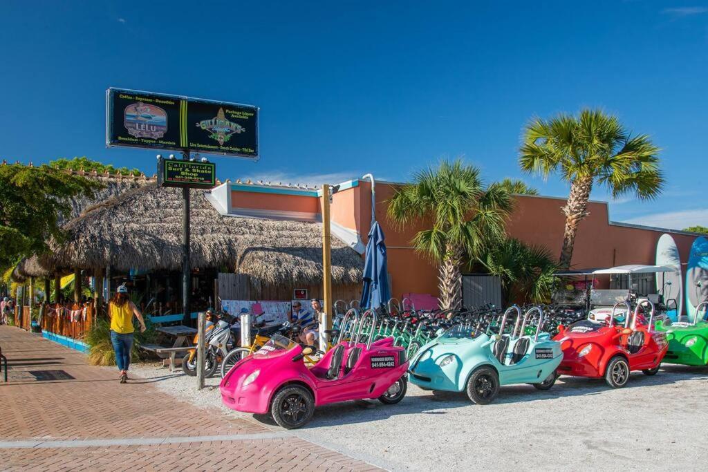 Poolside Paradise Near Siesta Key Beach Sarasota Exteriör bild